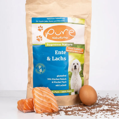 Beutel PURE Ente & Lachs Kleine Kroketten mit frischem Lachsfilet, Ei und Leinsamen – glutenfreies Trockenfutter für kleine Hunde