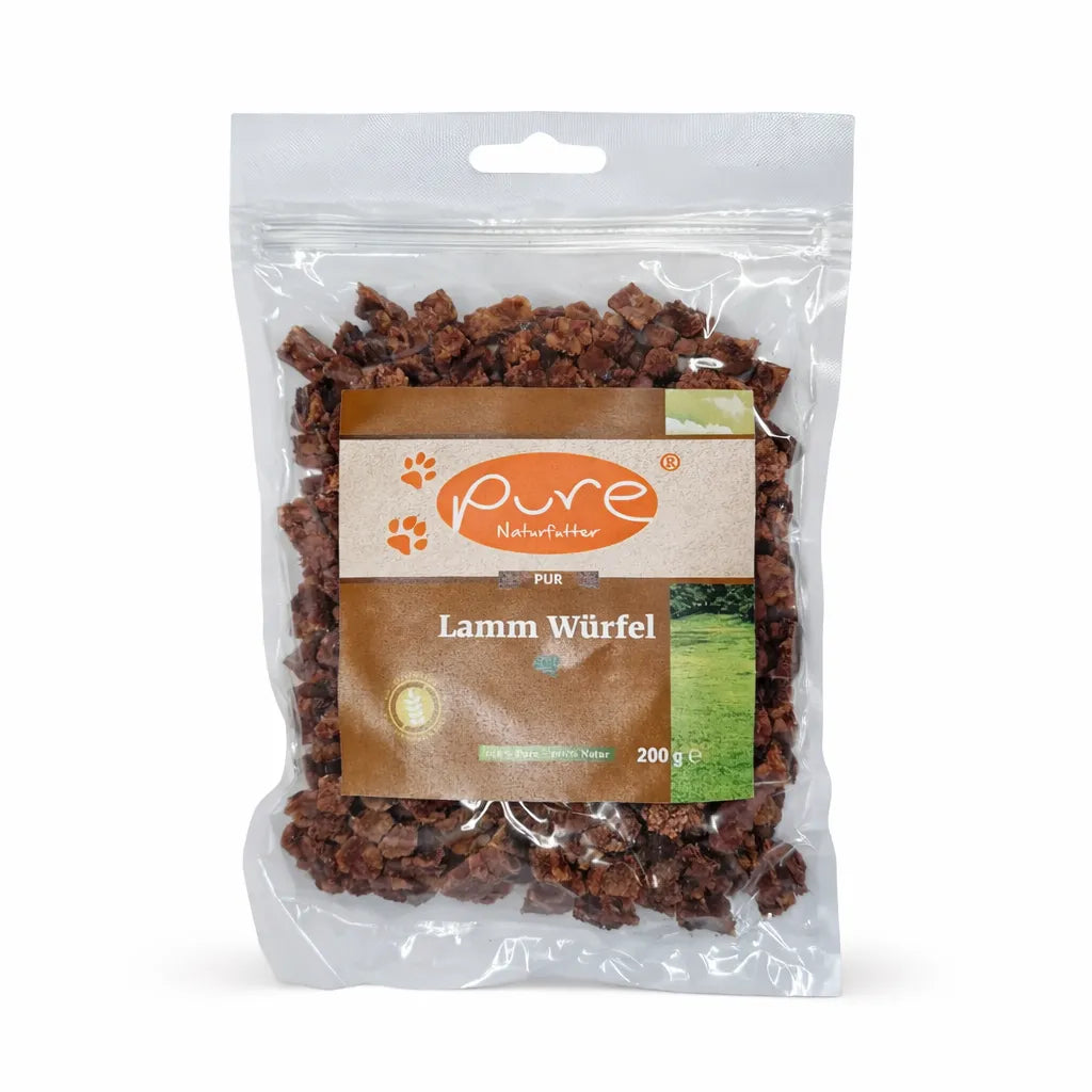 PURE Lamm Würfel Mini für Hunde in Verpackung, natürlicher Snack aus 100 Prozent Lamm