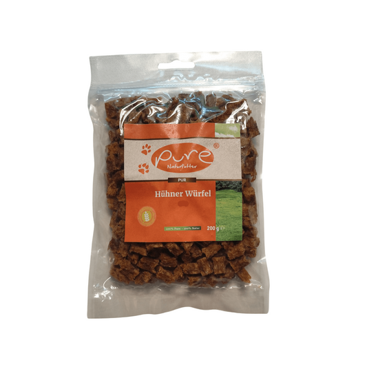Kleine Hühner Würfel von Pure Naturfutter – natürlicher Hundesnack aus Huhn, schonend getrocknet, proteinreich, perfekt für Welpen, Senioren und empfindliche Hunde.