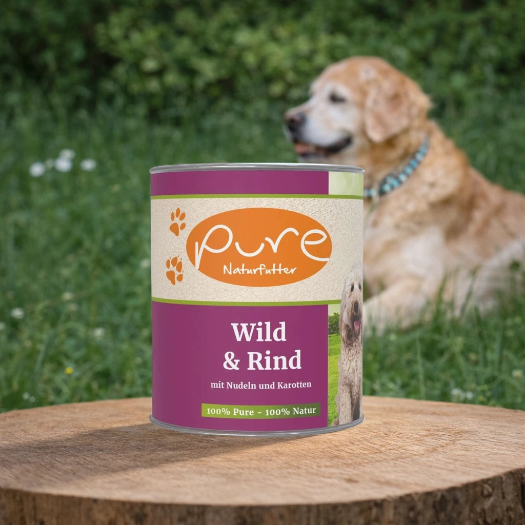PURE Naturfutter Wild und Rind Nassfutter für Hunde mit Nudeln und Karotten, natürliche Hundeernährung